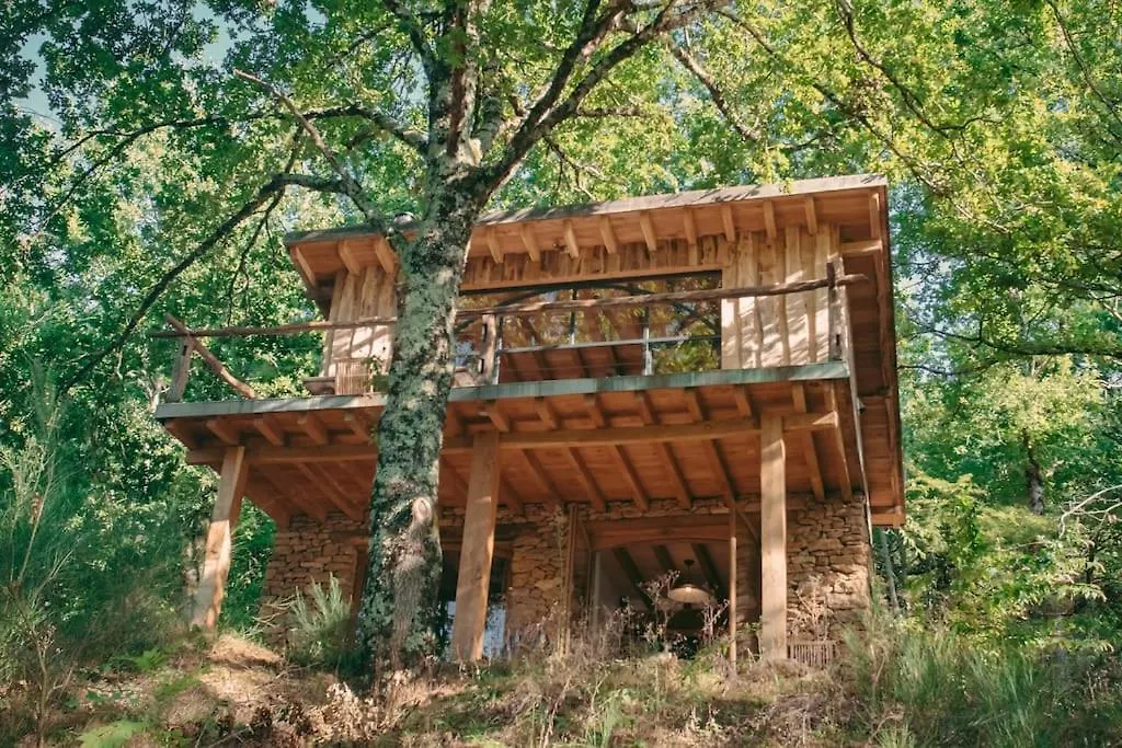 Private Estate With 3 Lake Houses, Sauna & Hot-Tub Castelnau-de-Mandailles France
