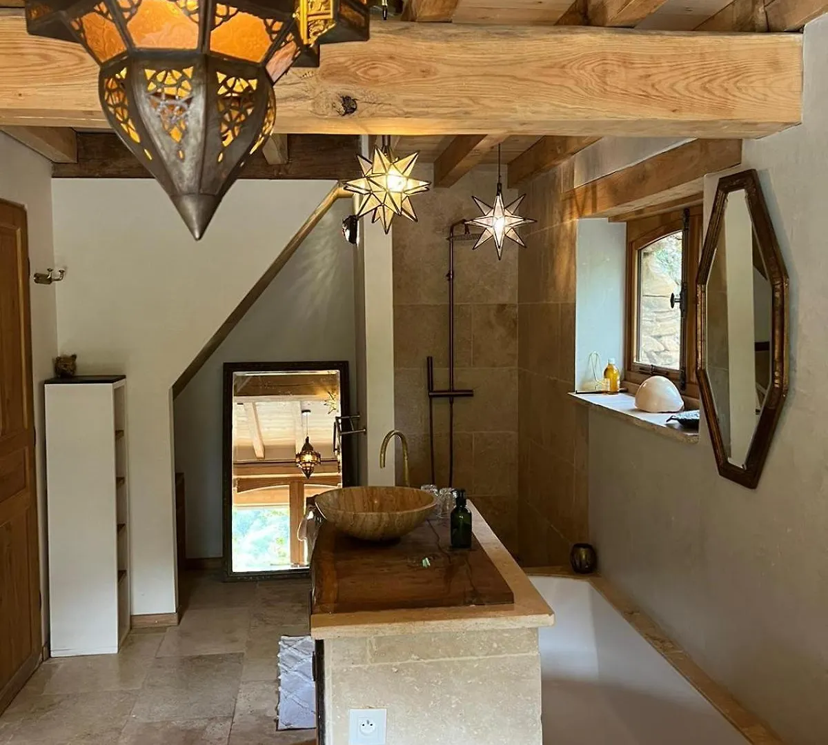 Private Estate With 3 Lake Houses, Sauna & Hot-Tub Castelnau-de-Mandailles Holiday home