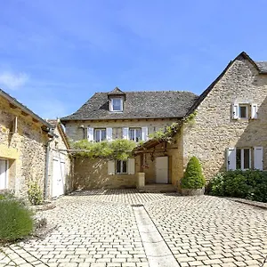 Maison d'hôtes La Source Gilhodes, Castelnau-de-Mandailles